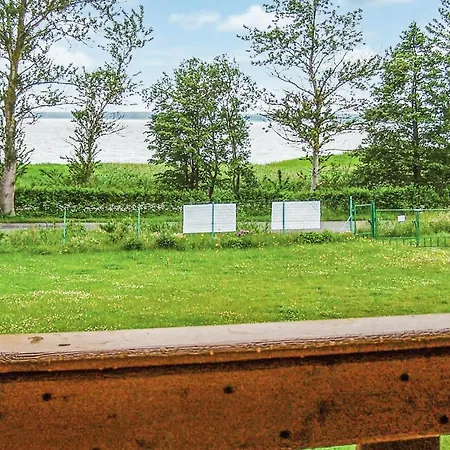 2 Bedroom Cozy In Holiday home Osieki (Koszalin)