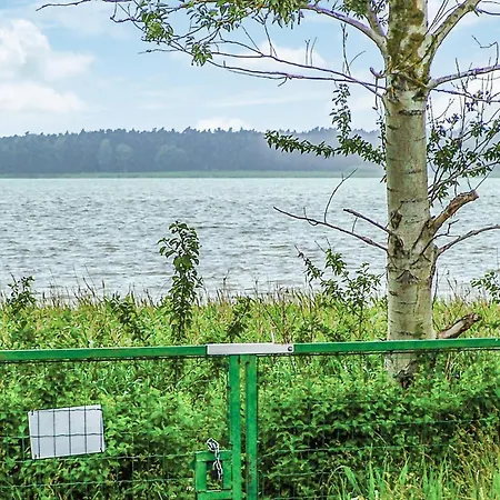 Сasa de vacaciones 2 Bedroom Cozy In